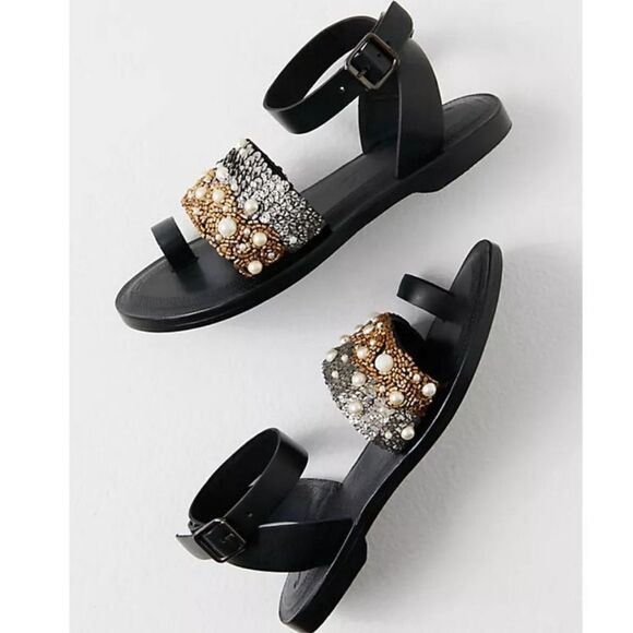 FREE PEOPLE Sun Peaks Embellished Sandals / Black - Picture 1 of 3